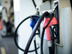 Preço da gasolina em Dourados teve nova queda, aponta Procon