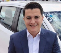 Demitido, Renato Vidigal ganha ação contra empresa de Dourados