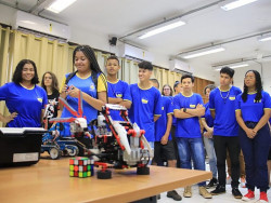 IFMS recebe 1.500 alunos de escolas em Feira de Ciência e Tecnologia