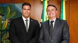 Juiz proíbe exibição de vídeo em que Bolsonaro pede voto em Contar