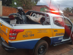 Moto furtada que seria entregue em boca de fumo é recuperada pela GMD