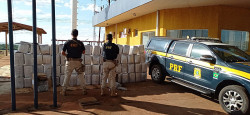 Carga de maconha é apreendida pela PRF durante fiscalização na BR-463