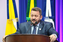 Laudir solicita serviços para Dourados e distrito de Indápolis