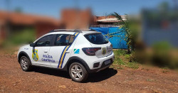 Mulher gravida de sete meses é encontrada morta e seminua em sofá de casa