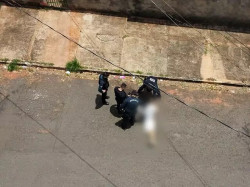 Homem é morto a tiros de pistola e ex-amigo de infância é suspeito