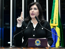 Simone diz que bloqueios bolsonaristas são “atentado à Constituição”