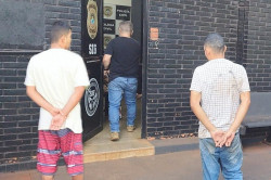 Os criminosos foram presos em flagrante por crimes da lei de armas e lei de entorpecentes (Imagem: Adilson Domingos)