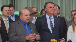 Governador do DF, Ibaneis Rocha (MDB), ao lado do ex-presidente Jair Bolsonaro (PL) (Foto: CNN Brasil)