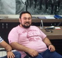 Ex-diretor acusado de corrupção vai continuar usando tornozeleira