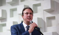 Portaria foi assinada pelo ministro da Educação, Camilo Santana (Foto: Agência Brasil)