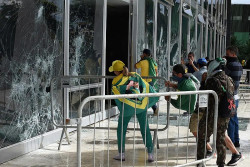 Seape divulga nome de oito de sul-mato-grossenses liberados após atos terroristas (Foto: Reprodução)