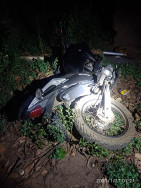 Motocicleta furtada foi recuperada pela Polícia Militar (Foto: 9ª CIPM)