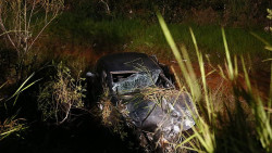 Delegado fica em estado grave após colidir Gol em caminhão boiadeiro na BR-060