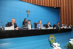 Membros da Mesa Diretora eleita para o biênio 2023-2024 (Foto: Divulgação/Alems)