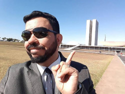 Justiça condena Trutis a ressarcir gastos com aluguel de carro blindado