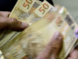 Lula confirma salário de R$ 1.320 e nova faixa de isenção de IR