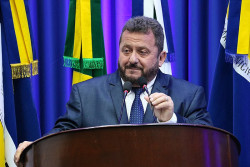 Para evitar tragédia, Laudir quer detector de metal no Procon