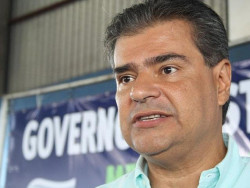 Juiz nega bloqueio de 30% no salário de Nelsinho para pagar produtora, mas penhora herança