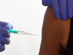 São 47 mil doses para pessoas com risco de evoluir para forma grave (Foto: Agência Brasil)