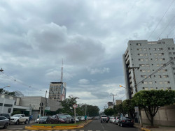 Domingo tem previsão de chuvas fracas e moderadas em MS