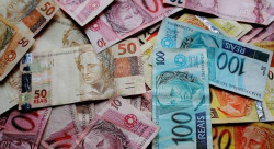 Até o momento, foram visualizados dados de 1,18 milhão de falecidos, informa o banco (Foto: Reprodução)