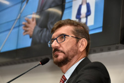 Kemp apresenta projeto de Amarildo que proíbe soja no Pantanal