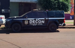 Pela segunda vez, polícia fecha petshop na Rua Monte Alegre