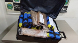 Jovem é presa com mala recheada de maconha em Dourados