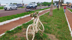 Ciclista ferido em acidente com morte segue na UTI em estado gravíssimo