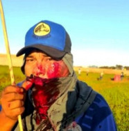 Bloqueio do anel viário termina em confronto entre indígenas e policiais