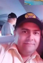 Anderson dentro do ônibus (Imagem: Reprodução)