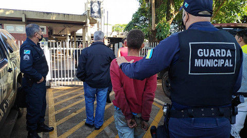 Hojmem é preso depois de furtar espetinho em Dourados. Imagem (Adilson Domingos)