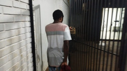 Homem se entrega e diz ter atirado contra vítima que jogava futebol