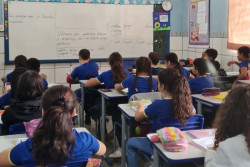 Alunos em aula na Rede Municipal de Ensino em Dourados (Foto: Assecom)