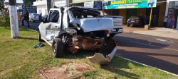 Grave acidente registrado na tarde deste sábado em Dourados (Foto: Adilson Domingos)