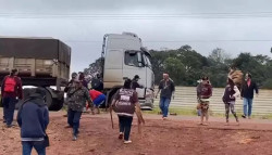 Anel viário de Dourados também é bloqueado por indígenas