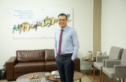 O secretário destaca que a ampliação do atendimento virtual  (Foto: Assessoria)