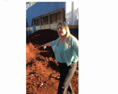 Vereadora confronta secretária e contesta dados sobre salas de robótica