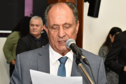 Zé Teixeira pede apoio do governo para resolver crise na saúde de Dourados