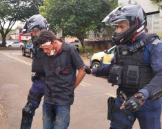 Em alta velocidade, motociclista foge de guardas em Dourados