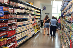 Produtos estão mais caros para as famílias douradense (Foto: Assecom)