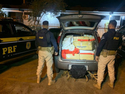 “Cavalo doido” foge da PRF e abandona 768 quilos de maconha