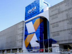 Caixa libera abono salarial para nascidos em novembro e dezembro