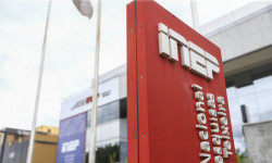 Exame certifica competência de pessoas privadas de liberdade (Foto: Agência Brasil)