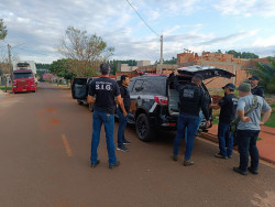 Ação que prendeu Alyson na manhã de hoje em Dourados (Foto: Dourados Informa)