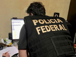 Polícia Federal durante ação (Foto: Assessoria)