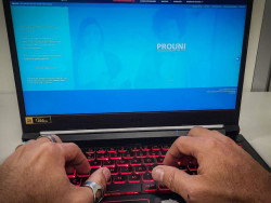 Classificação é feita de acordo com as opções e notas obtidas no Enem (Foto: Agência Brasil)