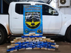 Viajando com a família, homem levava 59 quilos de cocaína em Frontier