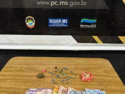 Homem e mulher são presos por tráfico de drogas no Jardim Maracanã