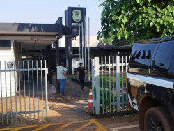 Homem é preso após agredir e arrancar cabelo da mulher